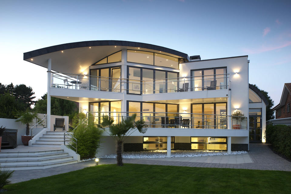 <b>Poole, Dorset: £3.75 million guide price</b><br>This property won a Pride of Place award for Best Contemporary Home in 2005. <a href=" http://www.berkeleys.com/properties-for-sale.php?type=4" rel="nofollow noopener" target="_blank" data-ylk="slk:Berkeleys;elm:context_link;itc:0;sec:content-canvas" class="link ">Berkeleys</a>