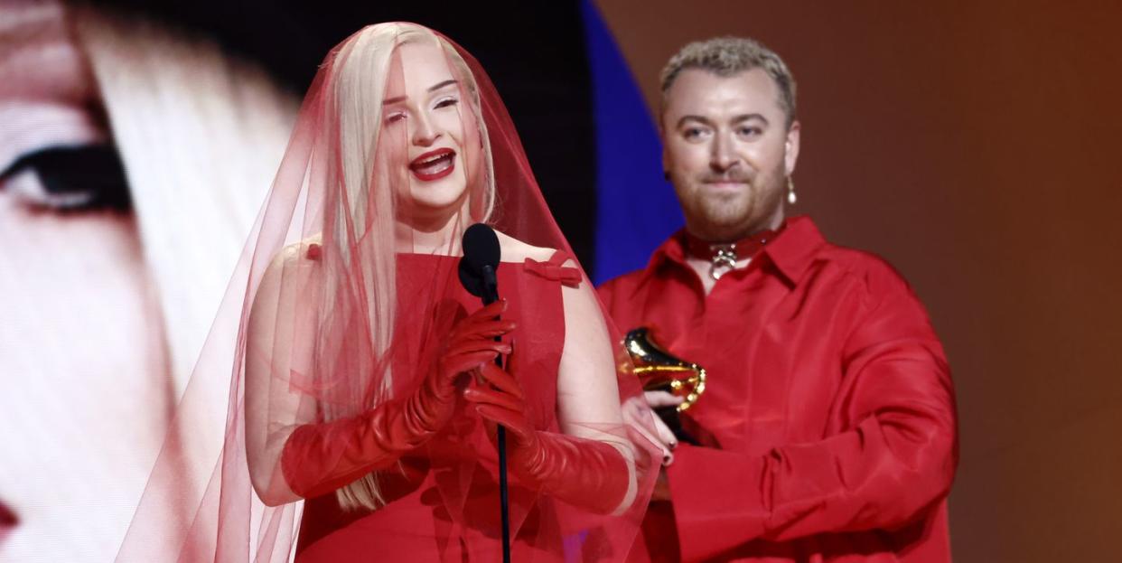 kim petras makes history as first trans women to win grammy for best pop duo