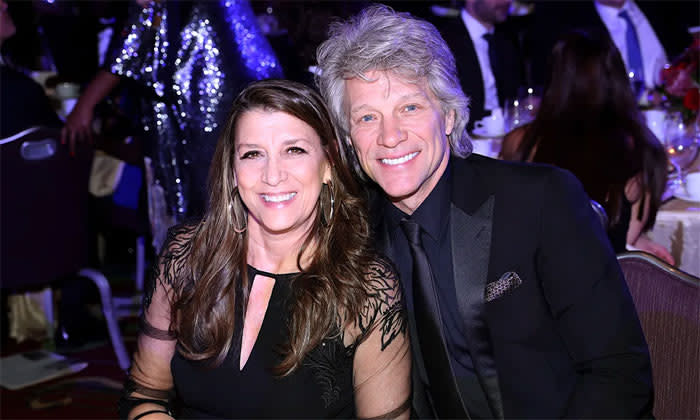 Bon Jovi, con su mujer