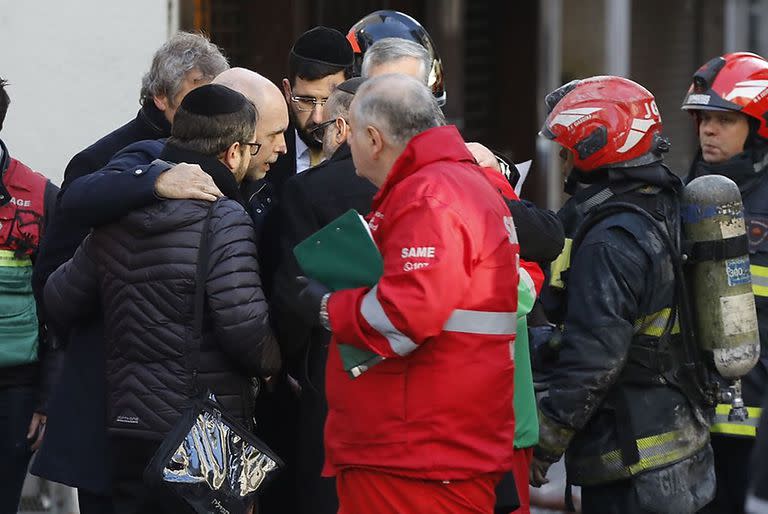 Horacio Rodríguez Larreta fue al edificio donde se incendió un departamento en Recoleta