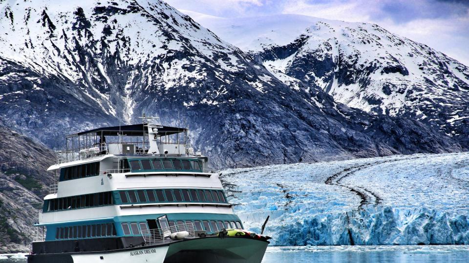 Sail on a Micro-Cruise Around Alaska