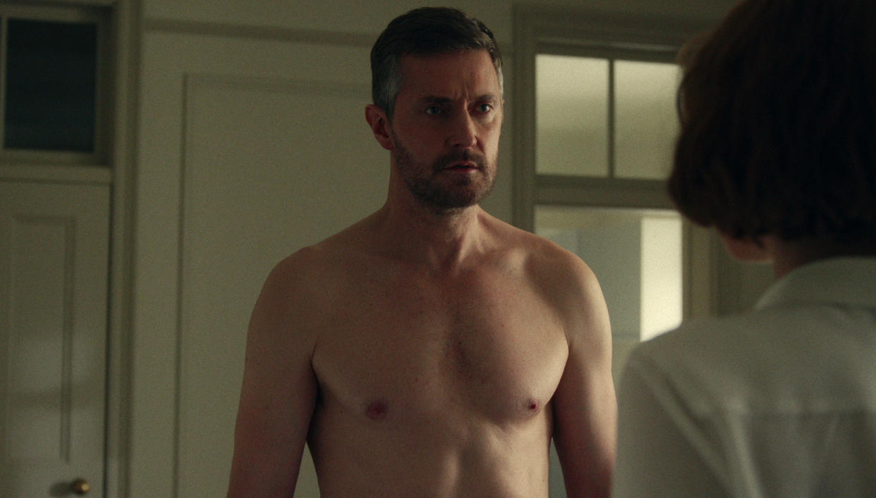 Richard Armitage in Obsession. (Netflix)