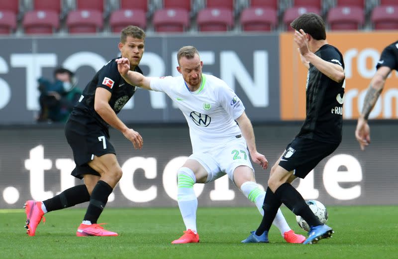 Bundesliga - FC Augsburg v VfL Wolfsburg