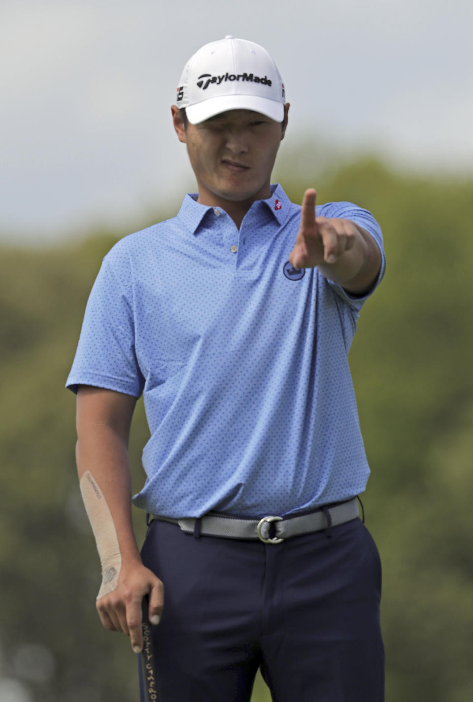 Danny Lee, of New Zealand, lines up a putt on the 11th green during the first round of the PGA Championship golf tournament, Thursday, May 16, 2019, at Bethpage Black in Farmingdale, N.Y. (AP Photo/Charles Krupa)