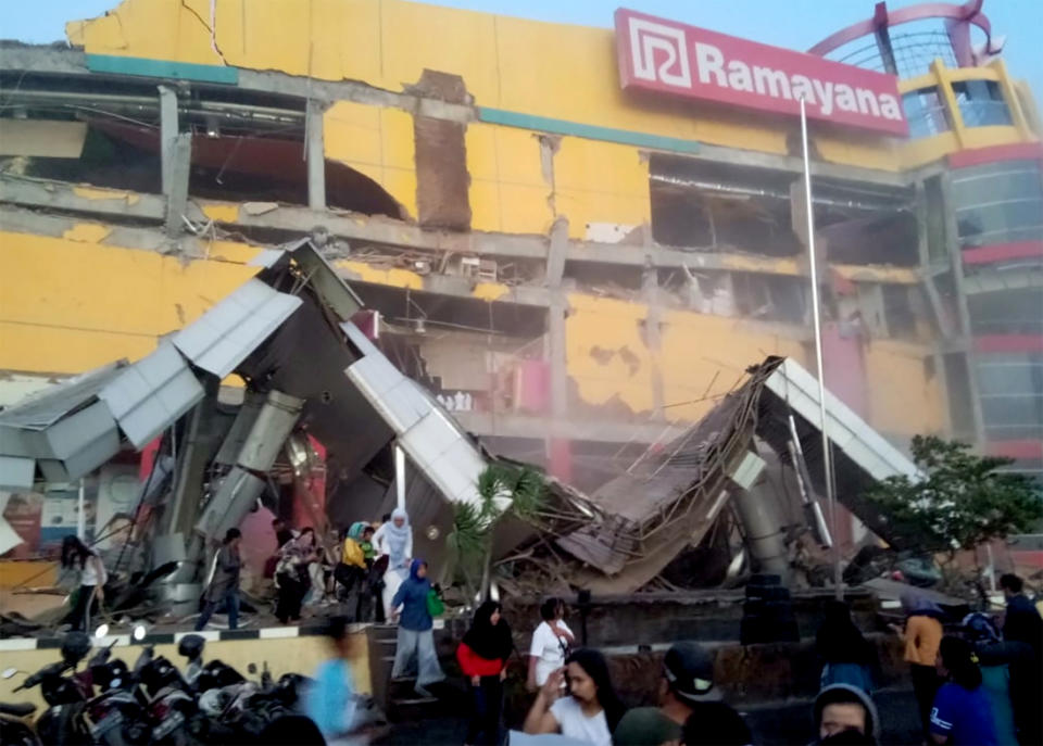 Deadly earthquake and tsunami in Indonesia