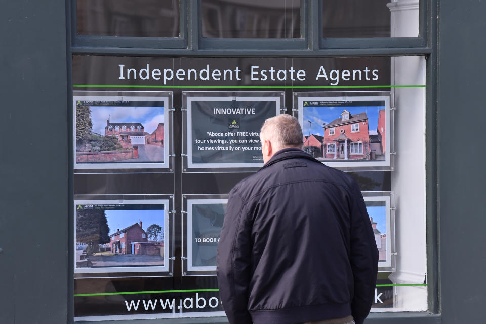 UK house prices rise amid higher demand as some sellers look to lock in gains. Photo: Nathan Stirk/Getty Images) (Photo by Nathan Stirk/Getty Images