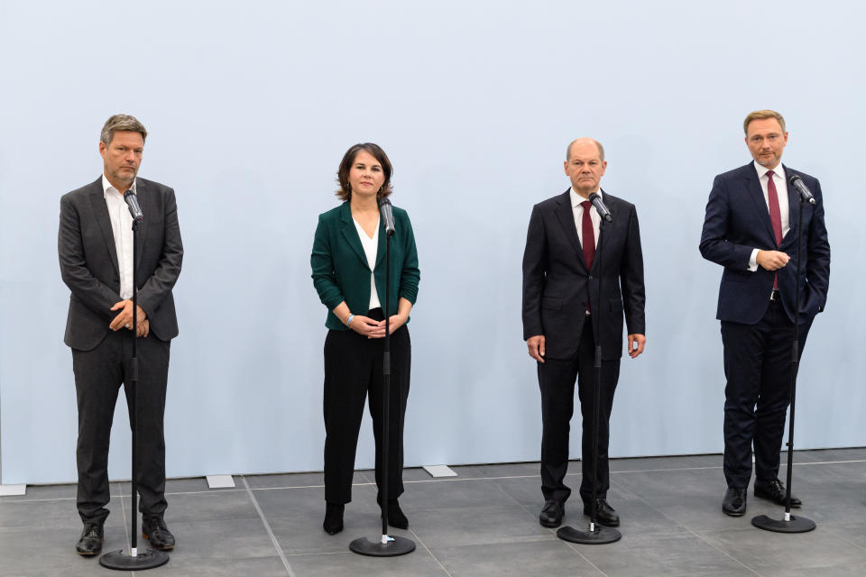 Die Chefs der Ampel-Parteien bei ihrer Pressekonferenz am vergangenen Freitag (Bild: Jens Schlueter/Getty Images)