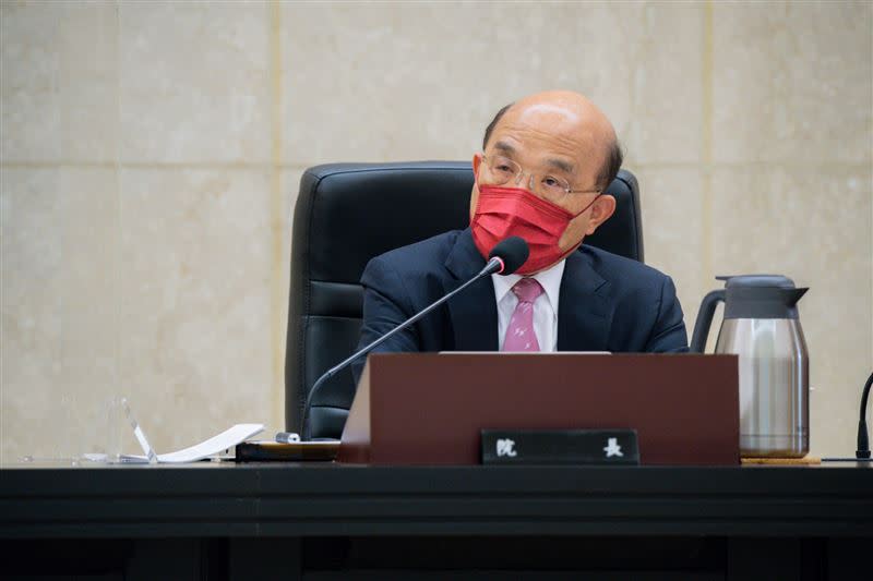 行政院長蘇貞昌10日表示，感謝原本計畫返鄉過節的民眾已紛紛退票。（圖／行政院提供）