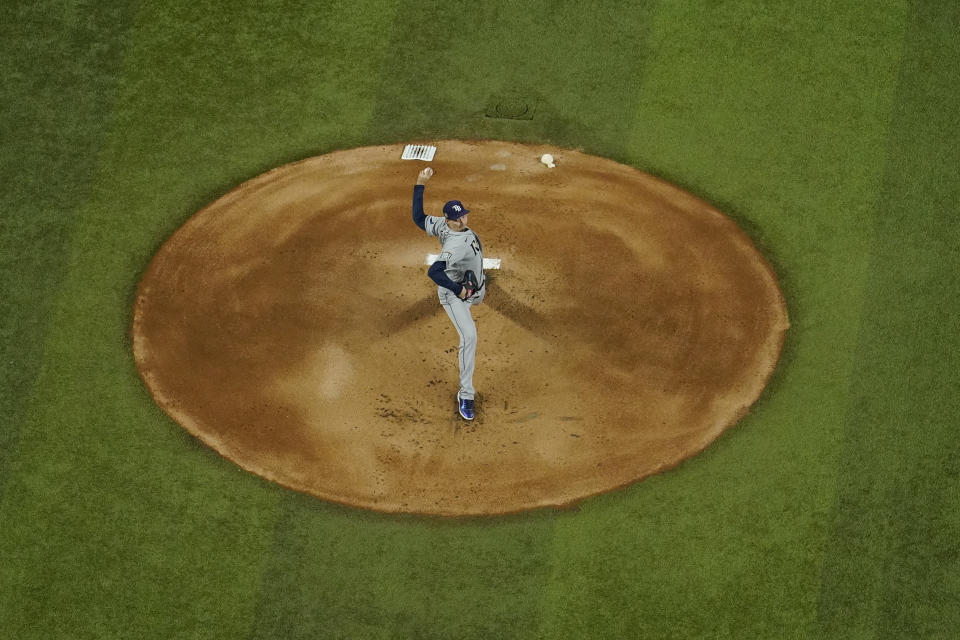 Tampa Bay Rays starting pitcher Blake Snell throws against the Los Angeles Dodgers during the first inning in Game 2 of the baseball World Series Wednesday, Oct. 21, 2020, in Arlington, Texas. (AP Photo/David J. Phillip)