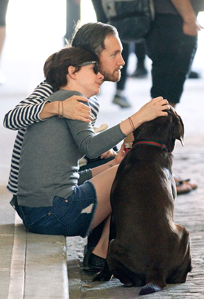 Anne Hathaway And Adam Shulman Spend Some Quality Time Together