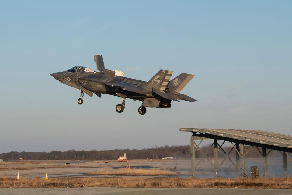 F-35B ski jump takeoff