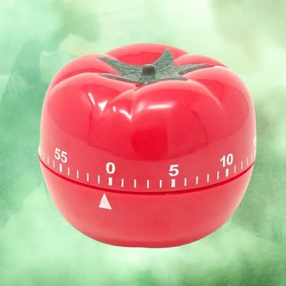 A tomato-shaped wind-up timer