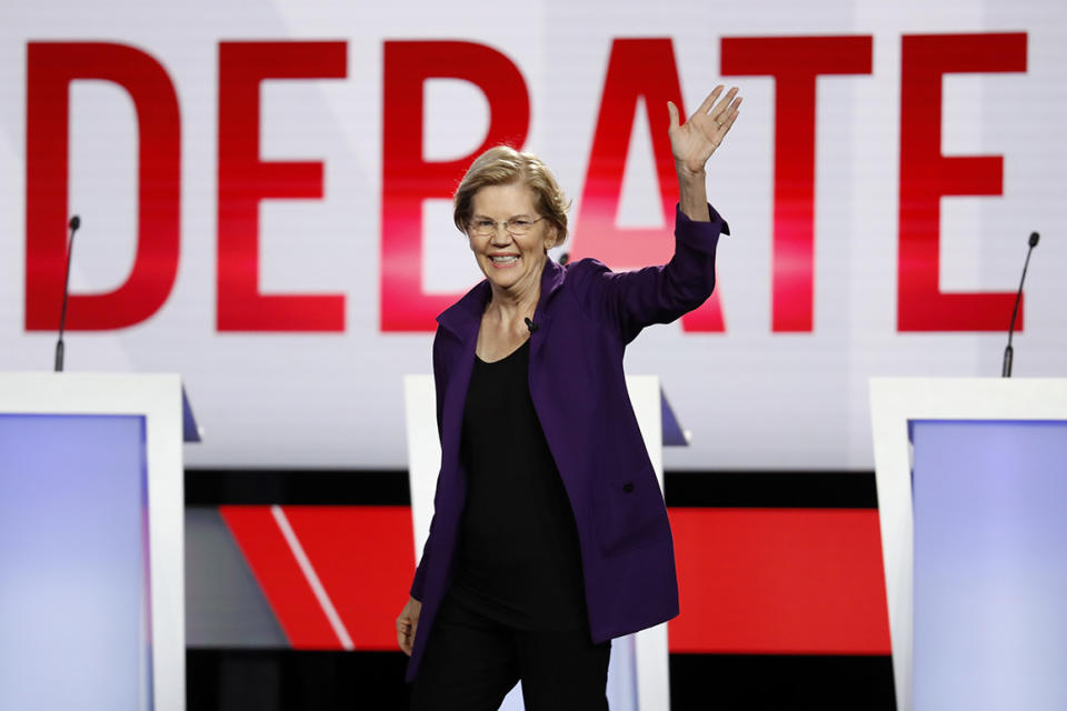 Warren rakes in tech donations as she pledges to break up donors’ companies