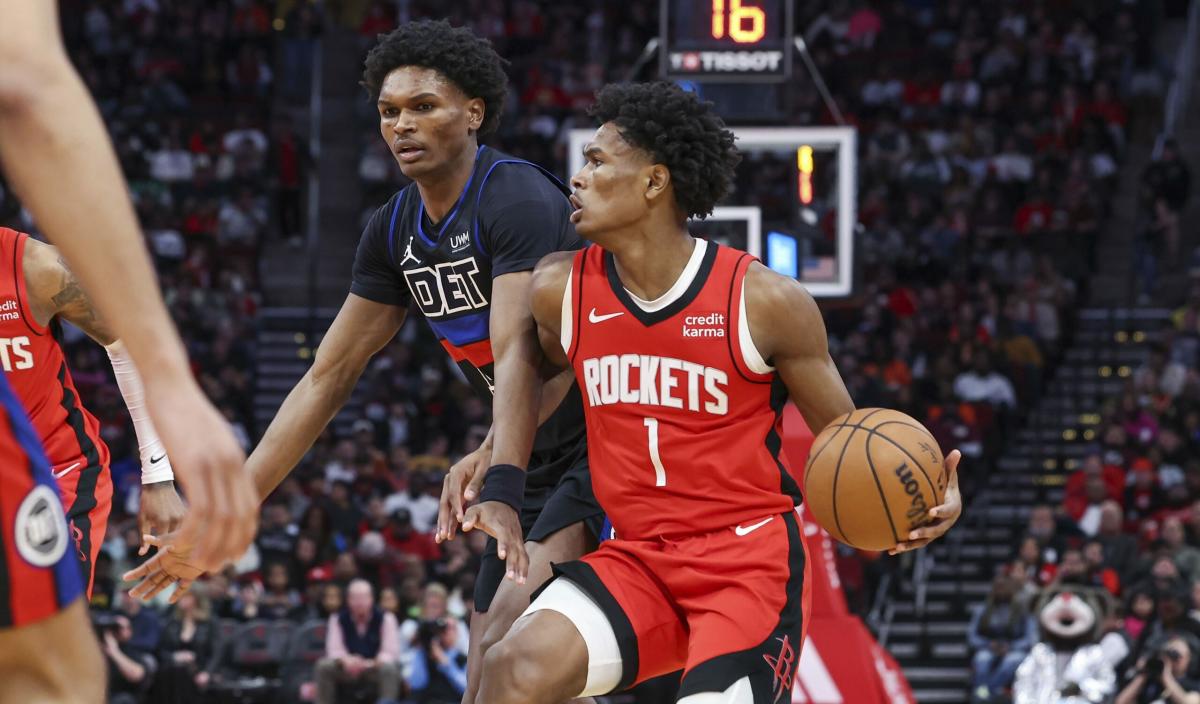 Thompson twins react to first NBA meeting as Rockets rout Pistons - Yahoo  Sports