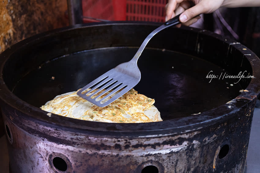 劍潭早餐街-饅頭夾蛋餅