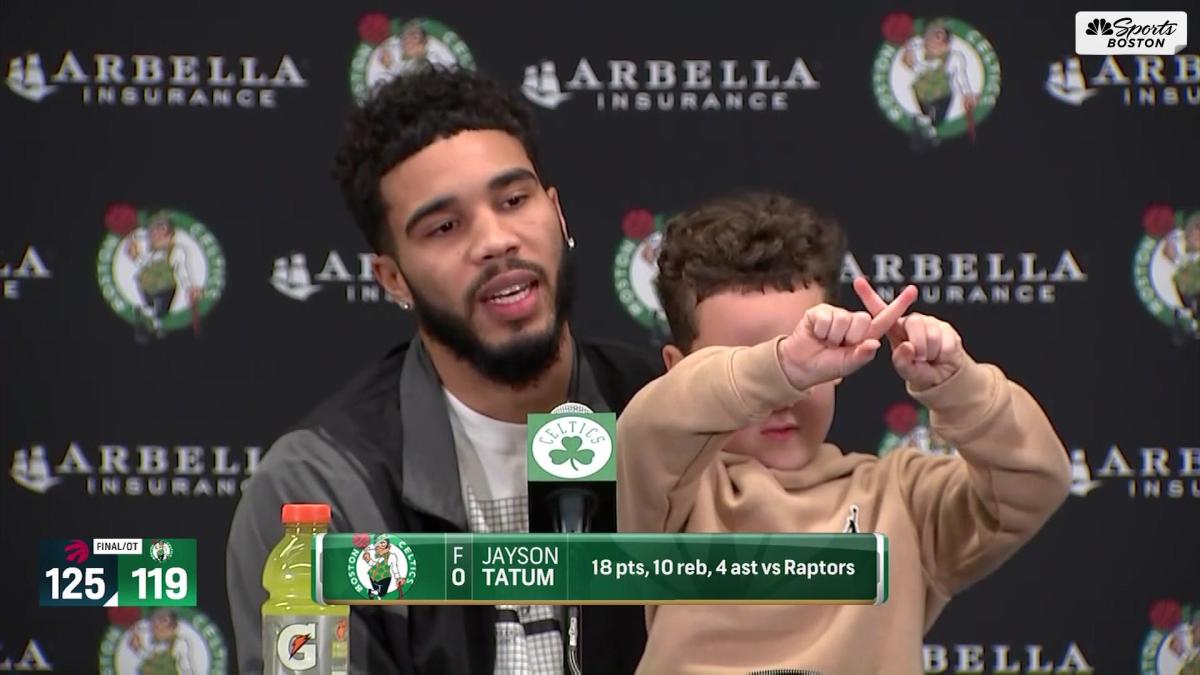 Celtics' Jayson Tatum, son Deuce have great podium exchange after