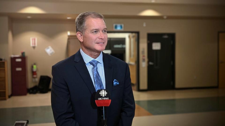 Mark McLane has been nominated as the Progressive Conservative candidate in Cornwall-Meadowbank at a party meeting on Monday.