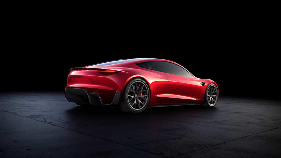 圖／馬斯克親上播客節目，超級跑車Tesla Roadster可能延後上市。