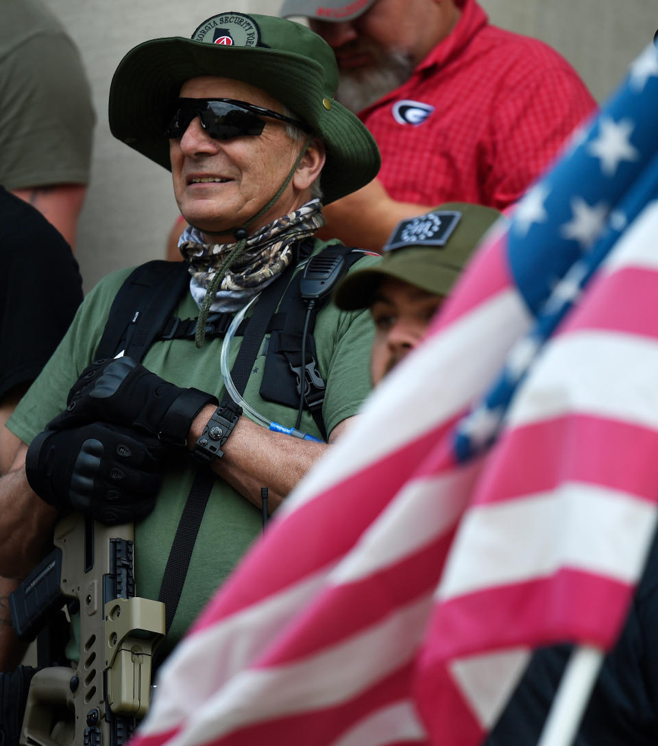 <p>People participate in a gun-rights rally at the state capitol, Saturday, April 14, 2018, in Atlanta, Ga. (Photo: Mike Stewart/AP) </p>