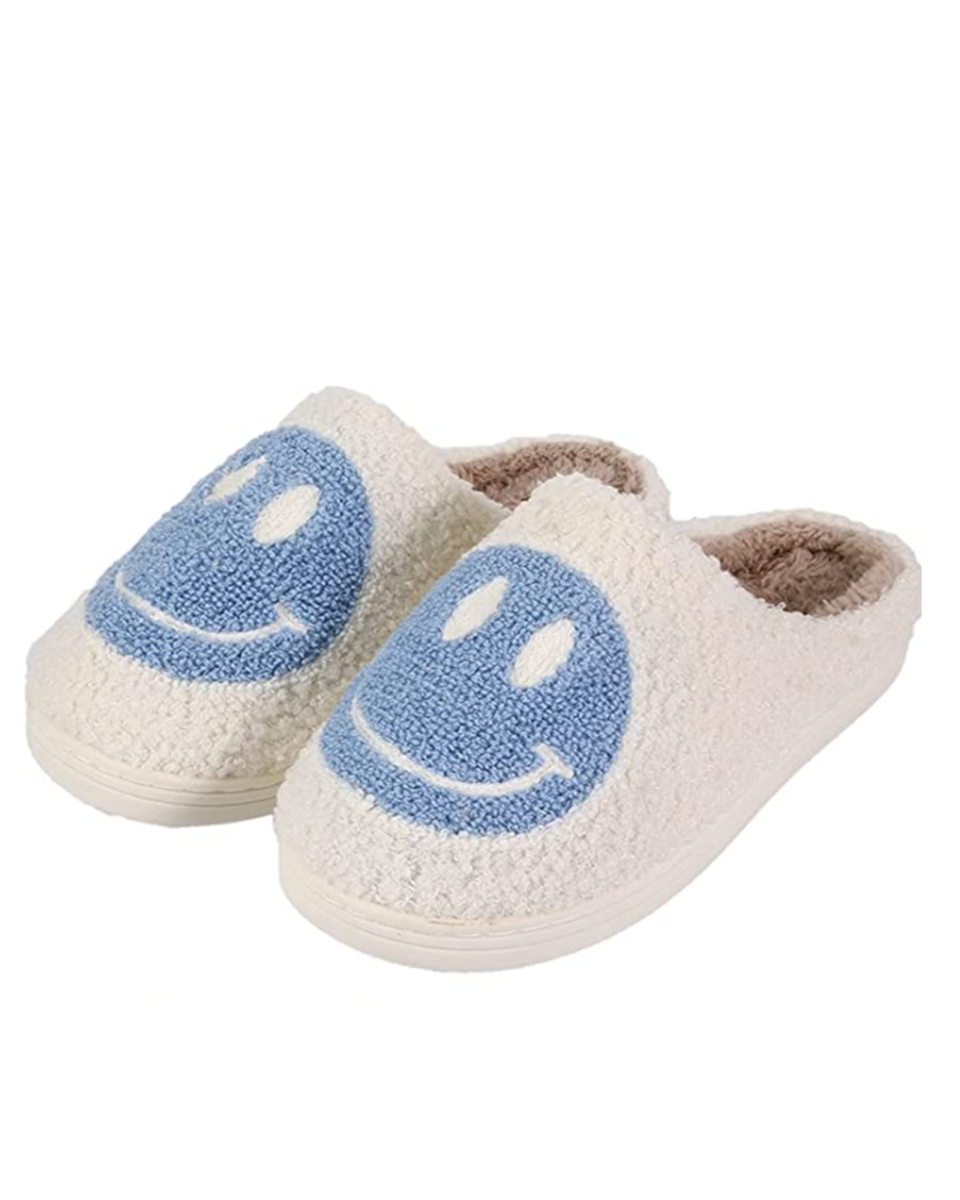 23) Retro Fuzzy Face Slippers