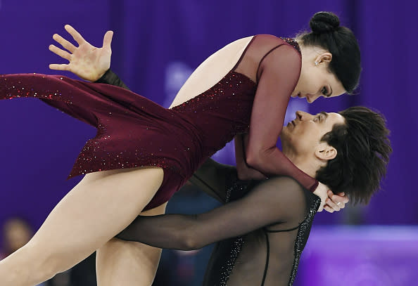 Canada’s Tessa Virtue and Scott Moir perform in the free dance en route to winning the ice dance competition at the PyeongChang Winter Olympics. (Getty Images)