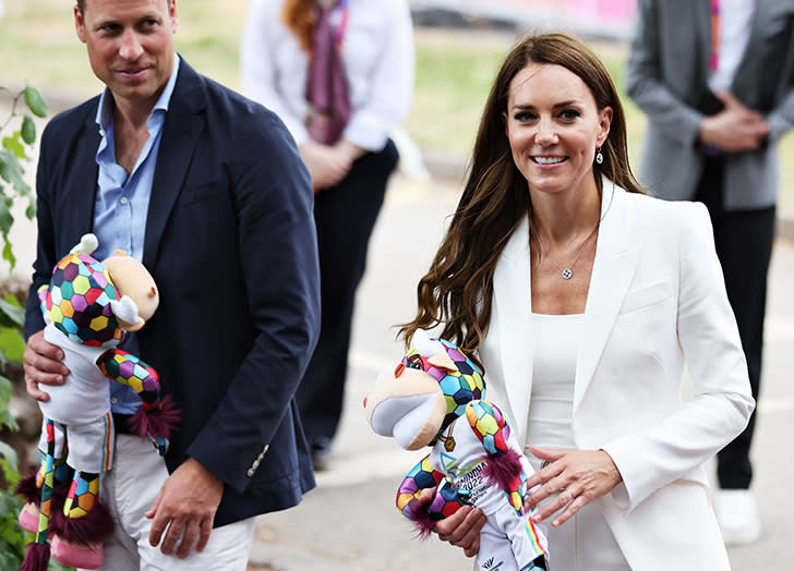 Kate Middleton Didn’t Wear Her Engagement Ring and the Internet Is Freaking Out