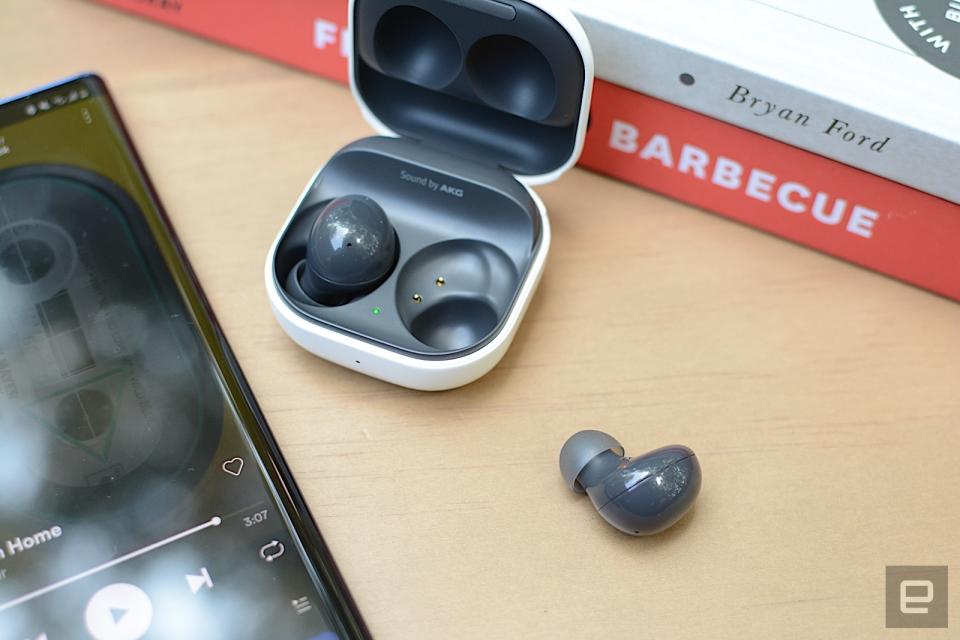 With the Galaxy Buds 2, Samsung adds active noise cancellation to its most affordable true wireless earbuds. This successor to the Galaxy Buds+ are smaller and more comfortable with premium features like wireless charging and adjustable ambient sound. However, ANC performance is only decent and there’s no deep iOS integration like previous models. Still, at this price, Samsung has created a compelling package despite the sacrifices. 