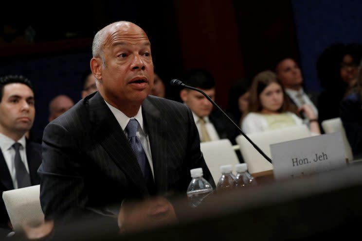 Former U.S. Secretary of Homeland Security Jeh Johnson testifies about Russian meddling in the 2016 election before the House Intelligence Committee on Capitol Hill in Washington, U.S., June 21, 2017. (Photo: Aaron P. Bernstein/Reuters)