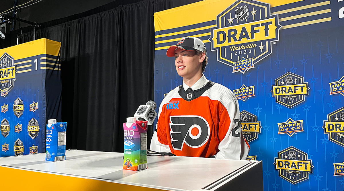 Carson Bjarnason, Philadelphia Flyers' Second-Round Pick, Returns to the  Brandon Wheat Kings as Elite Junior Goalie - BVM Sports