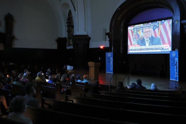 People watch the first hearing of the January 6th committee at the New York Society for Ethical Culture on June 9, 2022, in New York City. (Photo: Michael M. Santiago via Getty Images)
