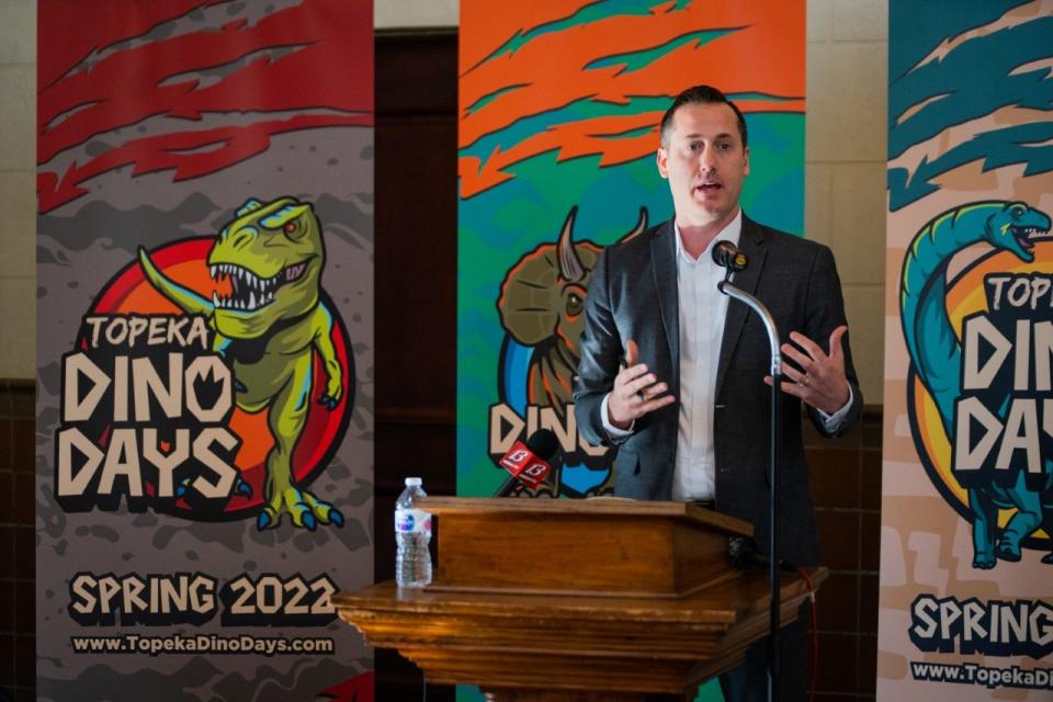 Sean Dixon said "Topeka Dino Days" will include a 40-foot replica of Sue, a Tyrannosaurus Rex found in 1990 in the Black Hills of South Dakota.