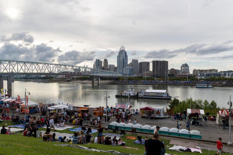 Going to Riverfest/the WEBN Fireworks? How to properly kiss summer goodbye