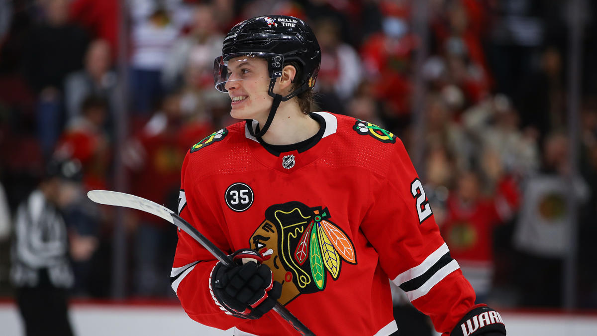 The Chicago Blackhawks need a consistent alternate jersey