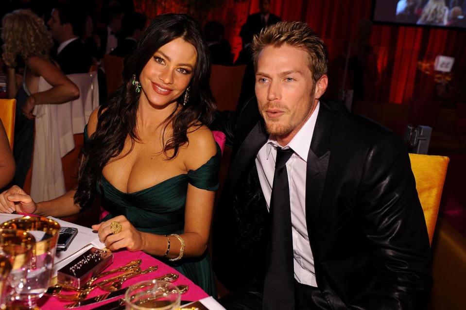 Oscars Elton John Party 2008 Sofia Vergara Jason Lewis