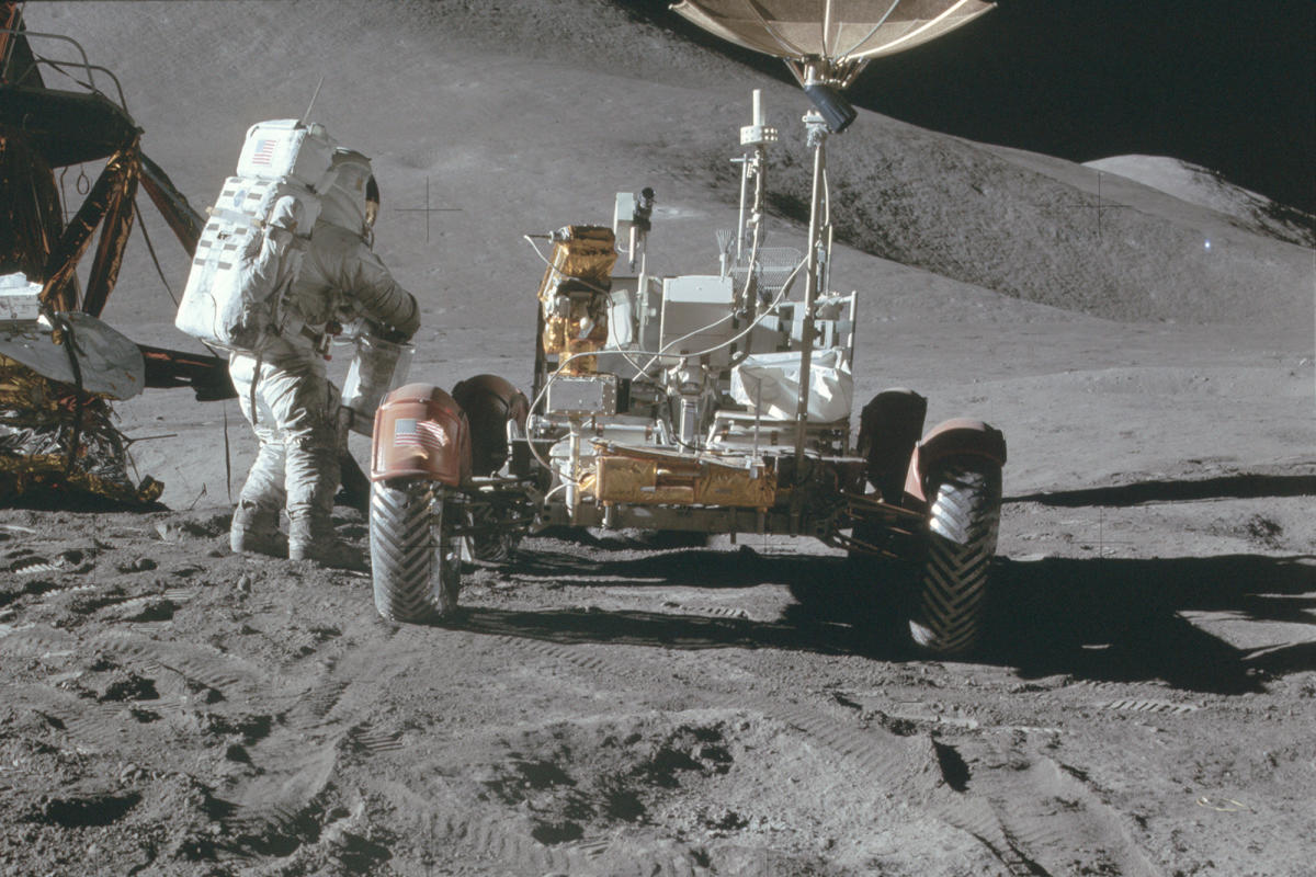 apollo 11 moon rover