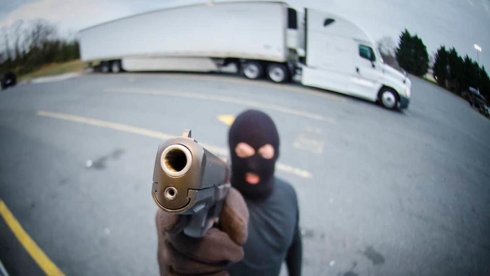 About 84% of cargo thefts from trucks in Mexico involved some form of violence against the drivers, according to data from Austin, Texas-based Overhaul and Mexico’s National Public Security System. (Photo: Jim Allen/FreightWaves)<br>