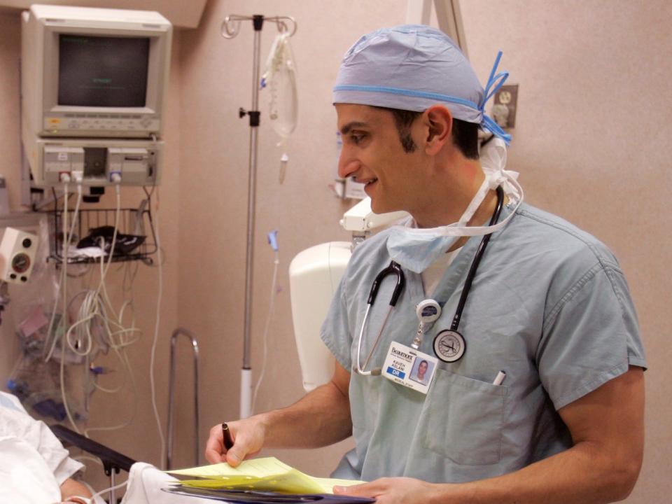 anesthesiologist doctor patient