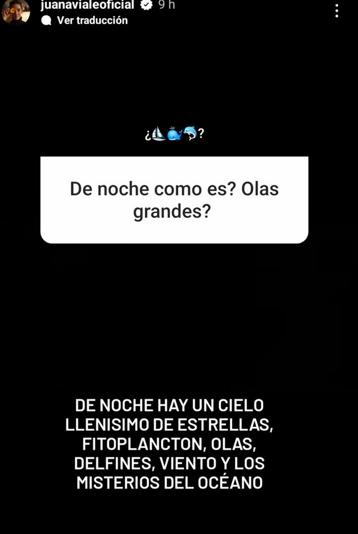 Además de cumplir con las tareas que se necesitan, también tienen  tiempo -por supuesto-de contemplar el océano y disfrutar de la noche y de un cielo lleno de estrellas