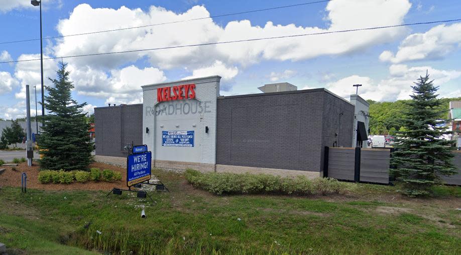 The Kelseys Original Roadhouse restaurant off Howland Drive in Huntsville, Ont., in August 2023. (Google Street View - image credit)