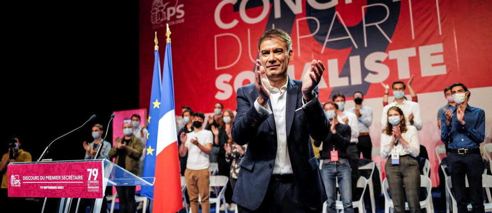 Le premier secrétaire Olivier Faure  a servi sur un plateau le PS à la maire de Paris.
