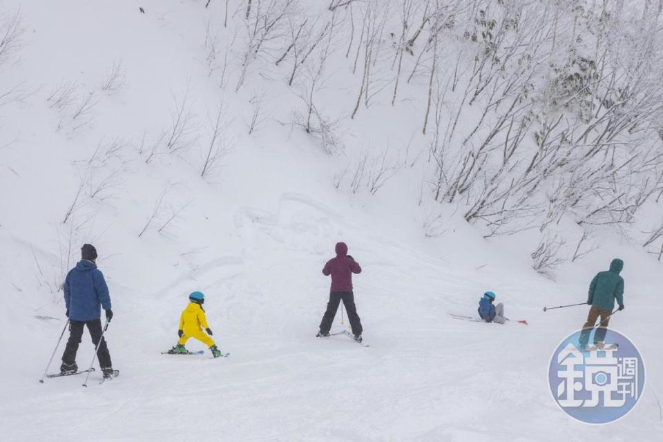 初級到超級好手都能在這裡找到適合自己的雪道。