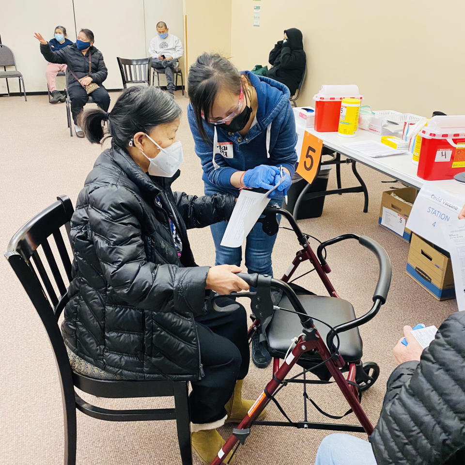 Vaccination clinic for Hmong seniors in St. Paul, Minn. (Courtesy of David Thao)