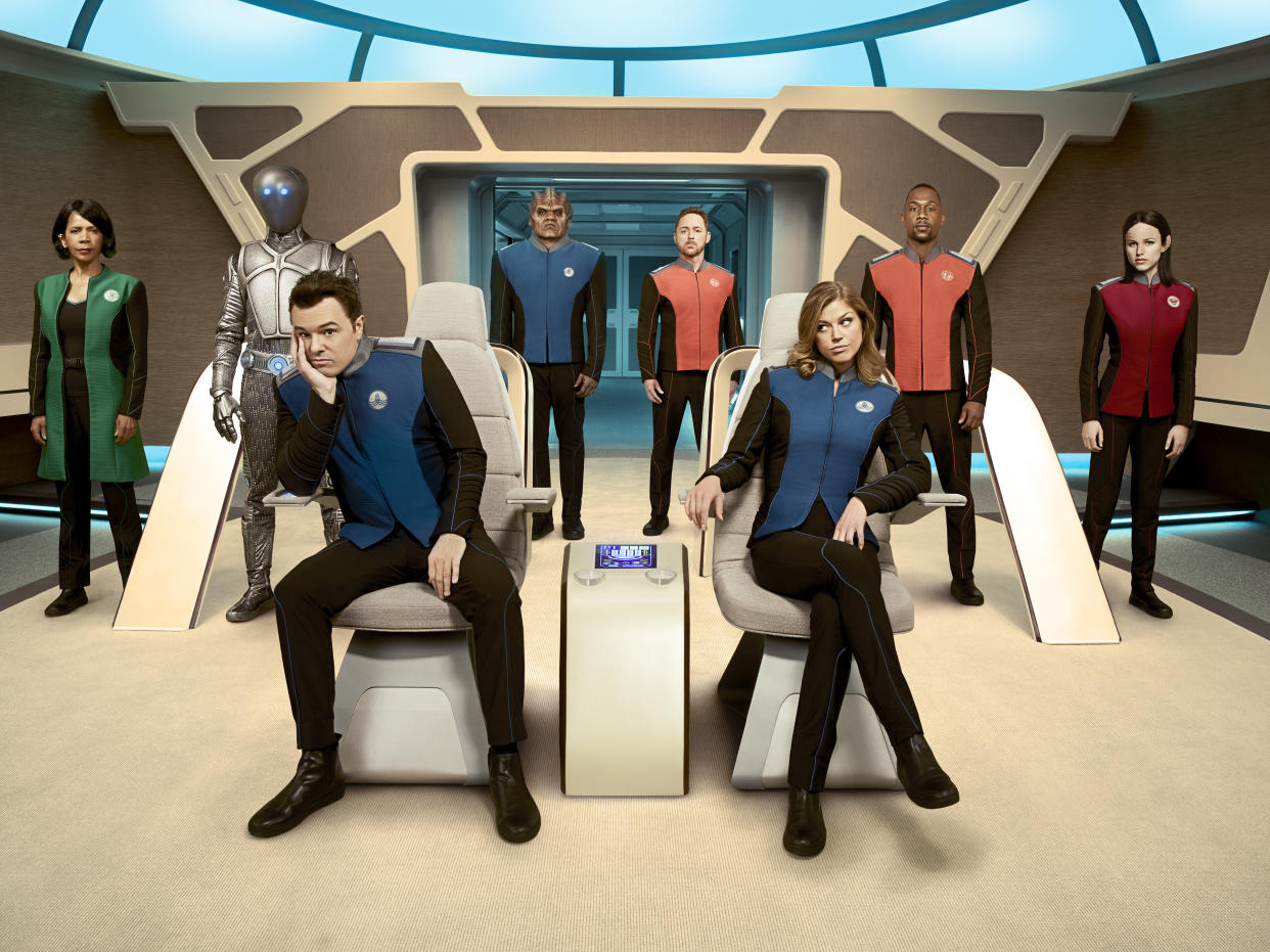 Penny Johnson Jerald, Mark Jackson, Seth MacFarlane, Peter Macon, Scott Grimes, Adrianne Palicki, J Lee, and Halston Sage in ‘The Orville’ (Photo: Noah Schutz/FOX)