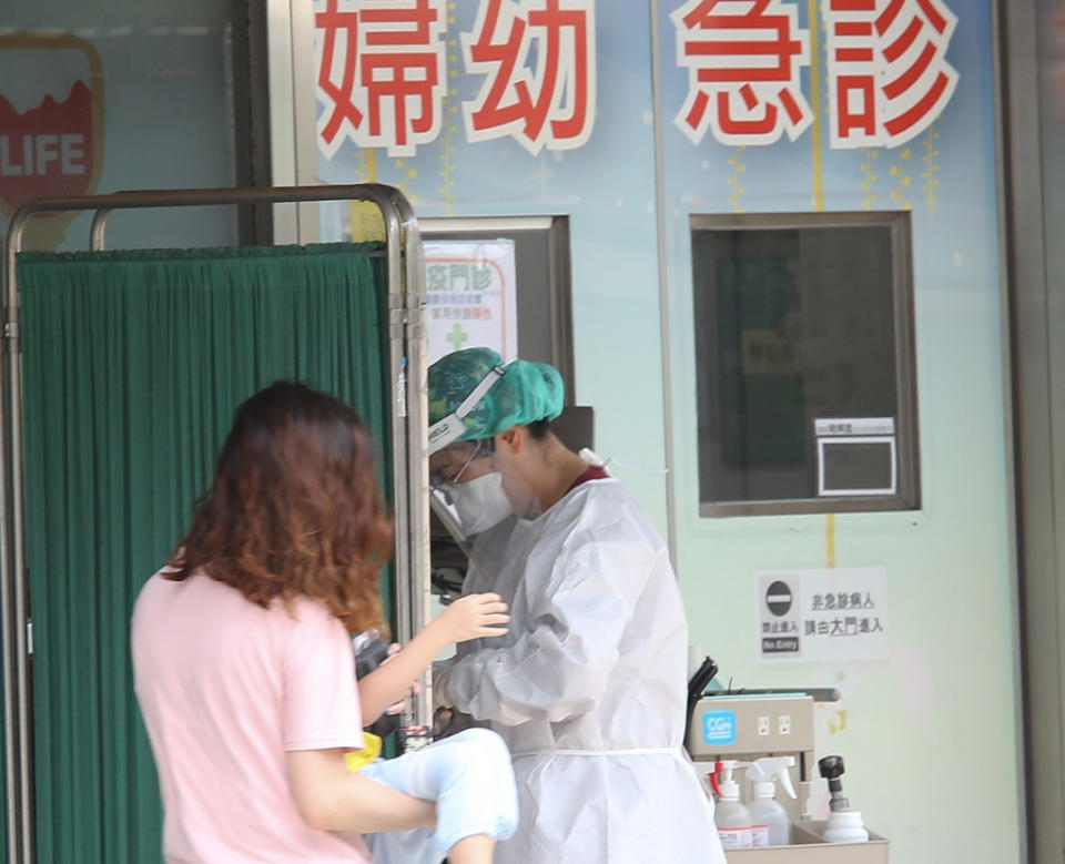 吳昌騰在臉書表示，這幾天跟幾位兒科醫生朋友們分享最近的工作經驗，結論就是，這一陣子兒科門急診的病人數都是增加了。(資料照)