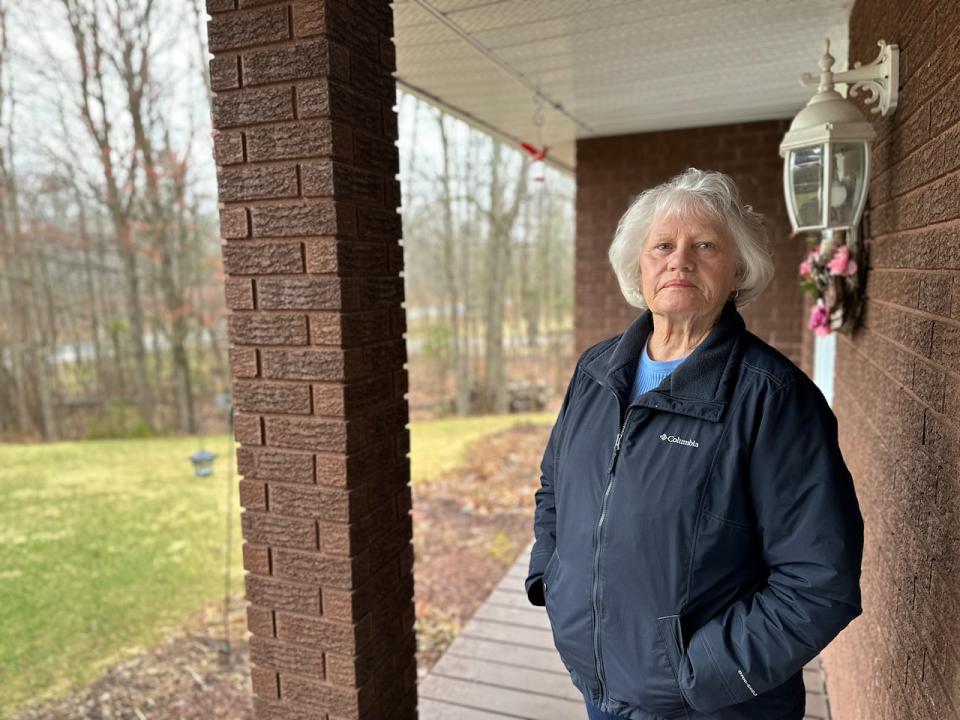 A resident of McNabb/Braeside for some 35 years, Christine Lacasse said the political situation left the township with no leadership.