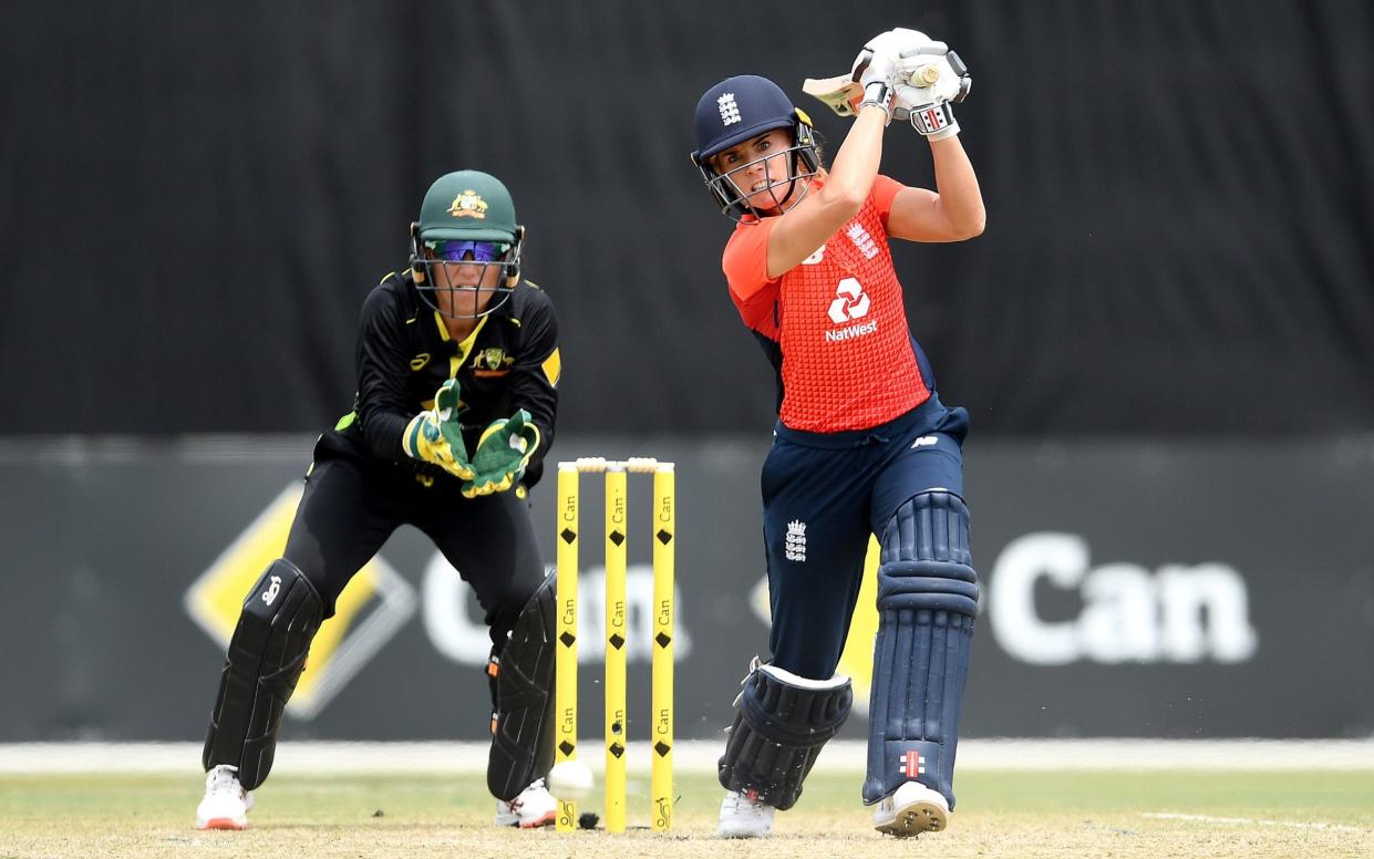 Lauren Winfield of England in action against Australia - Quinn Rooney/Getty Images
