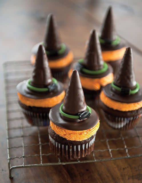 Cupcakes halloween chapeau de sorcière