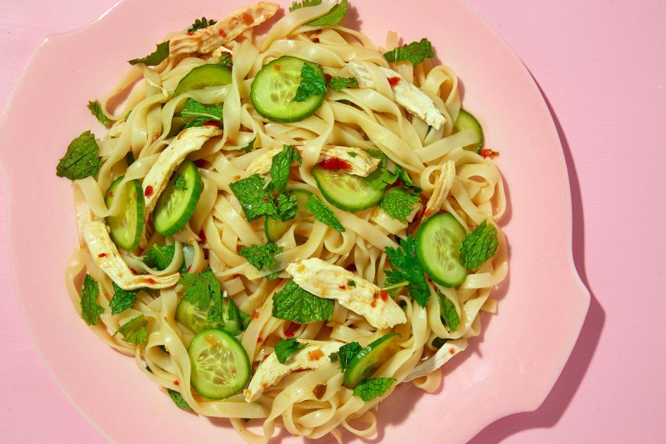 Cold Asian Noodle Salad with Chicken and Cucumbers