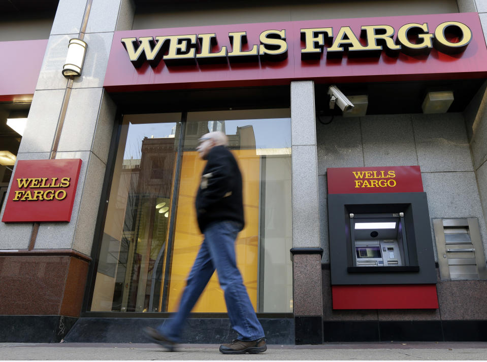 Oficina bancaria de Wells Fargo en Filadelfia. (AP Photo/Matt Rourke)