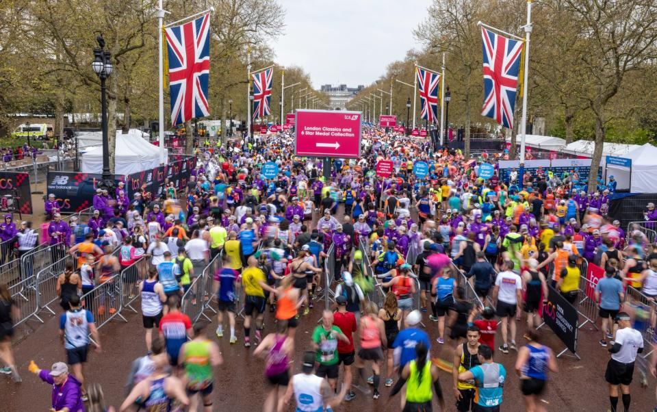 London Marathon runners on the Mall